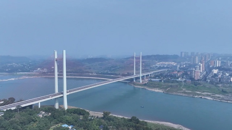 連通酒城民心路，再添瀘州新地標(biāo)——瀘州市納溪長江大橋建成通車